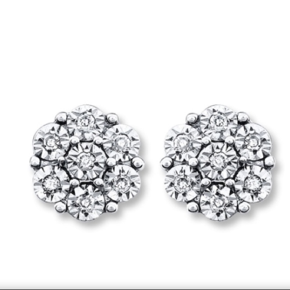 Diamond flower earrings